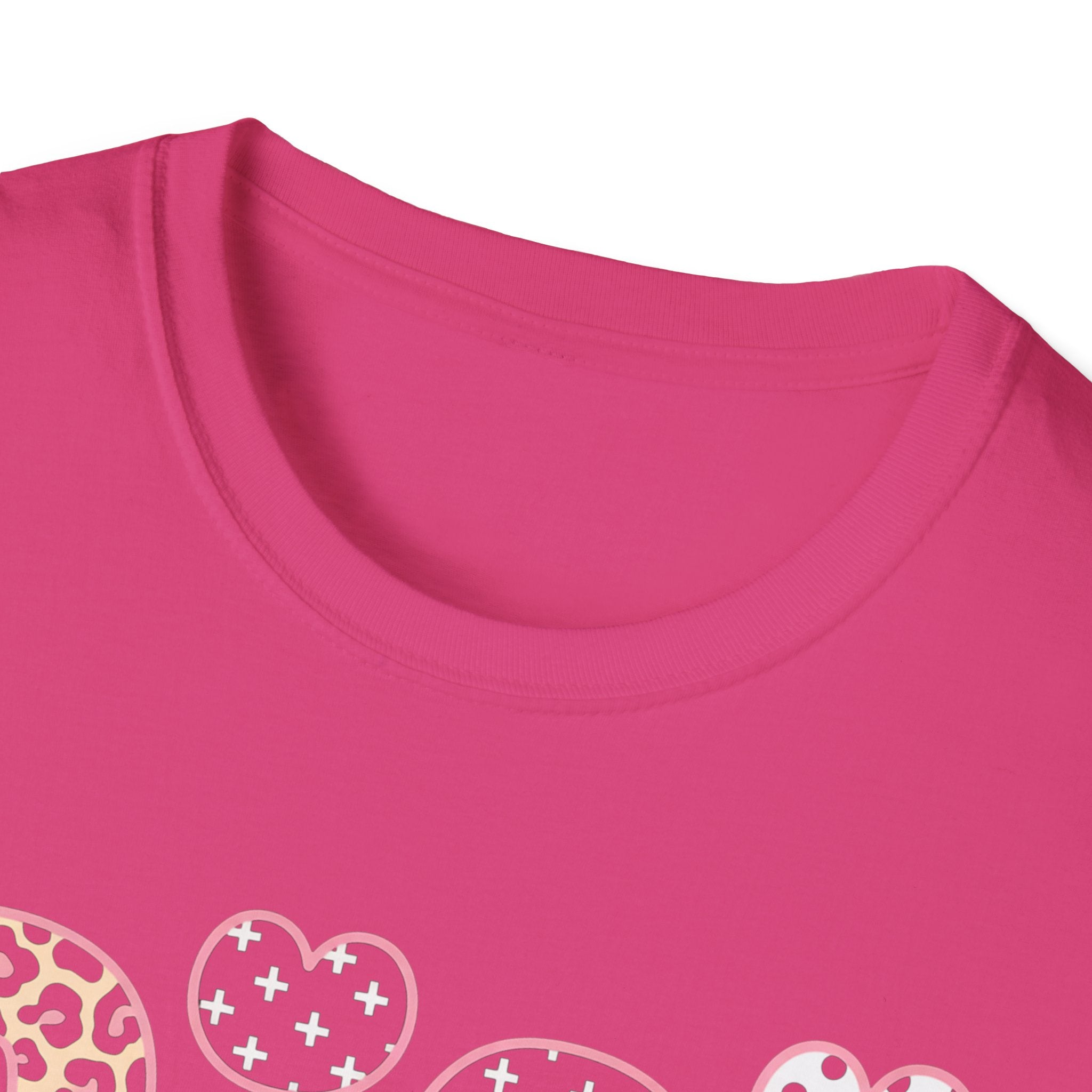 Gigi Floral Heart Tee — Pink 'Gigi' Script Grandmother T-Shirt