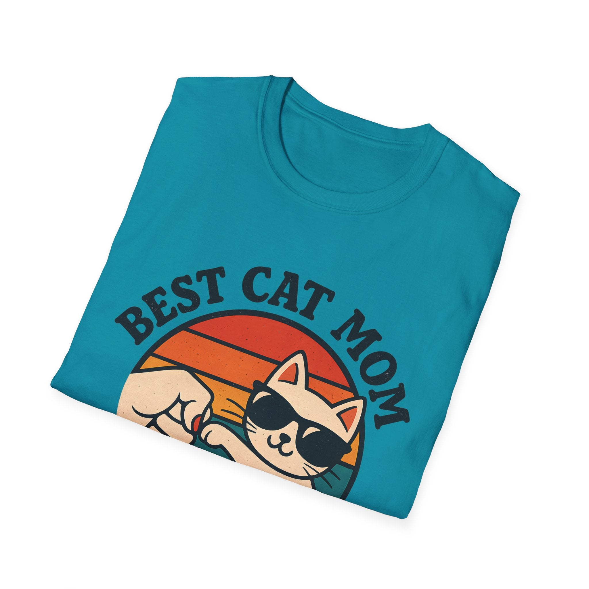 Best Cat Mom Ever T-Shirt — Cute Retro Cat Fist Bump Tee for Cat Lovers, Mother's Day Gift