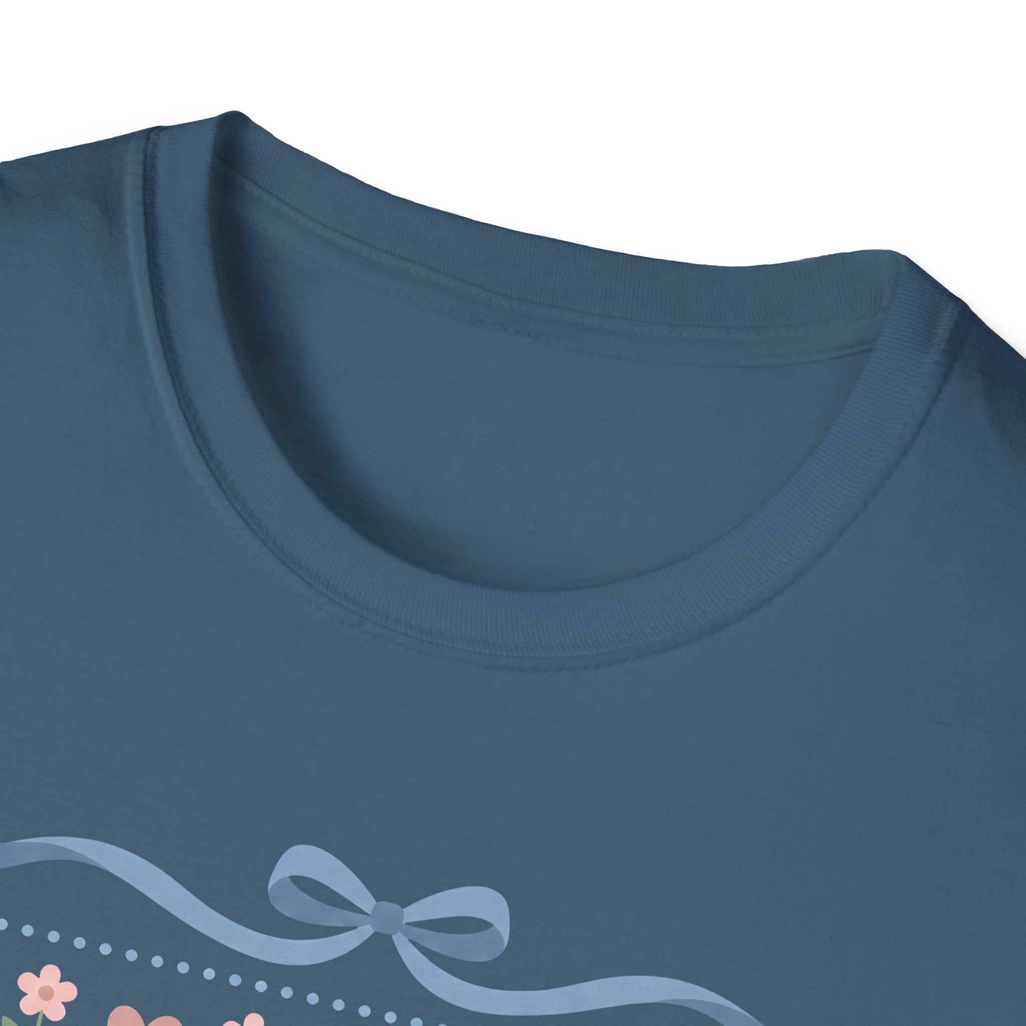 Duck Trio Tee — Cute Pastel Ducks with Bows Spring/Summer Graphic T-Shirt