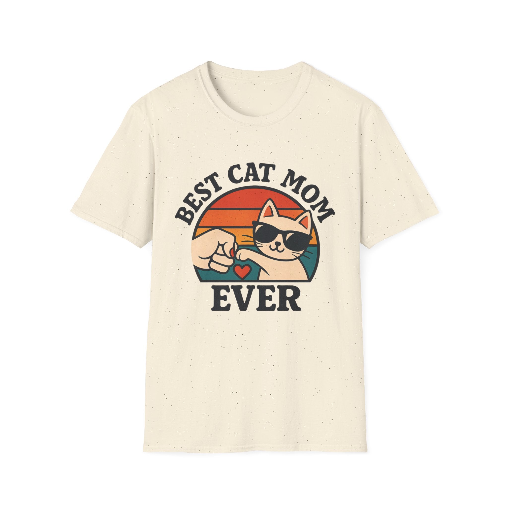 Best Cat Mom Ever T-Shirt — Cute Retro Cat Fist Bump Tee for Cat Lovers, Mother's Day Gift