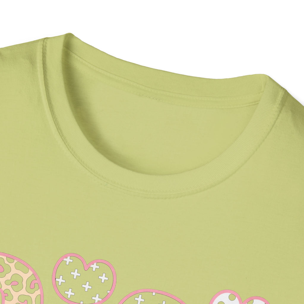 Gigi Floral Heart Tee — Pink 'Gigi' Script Grandmother T-Shirt