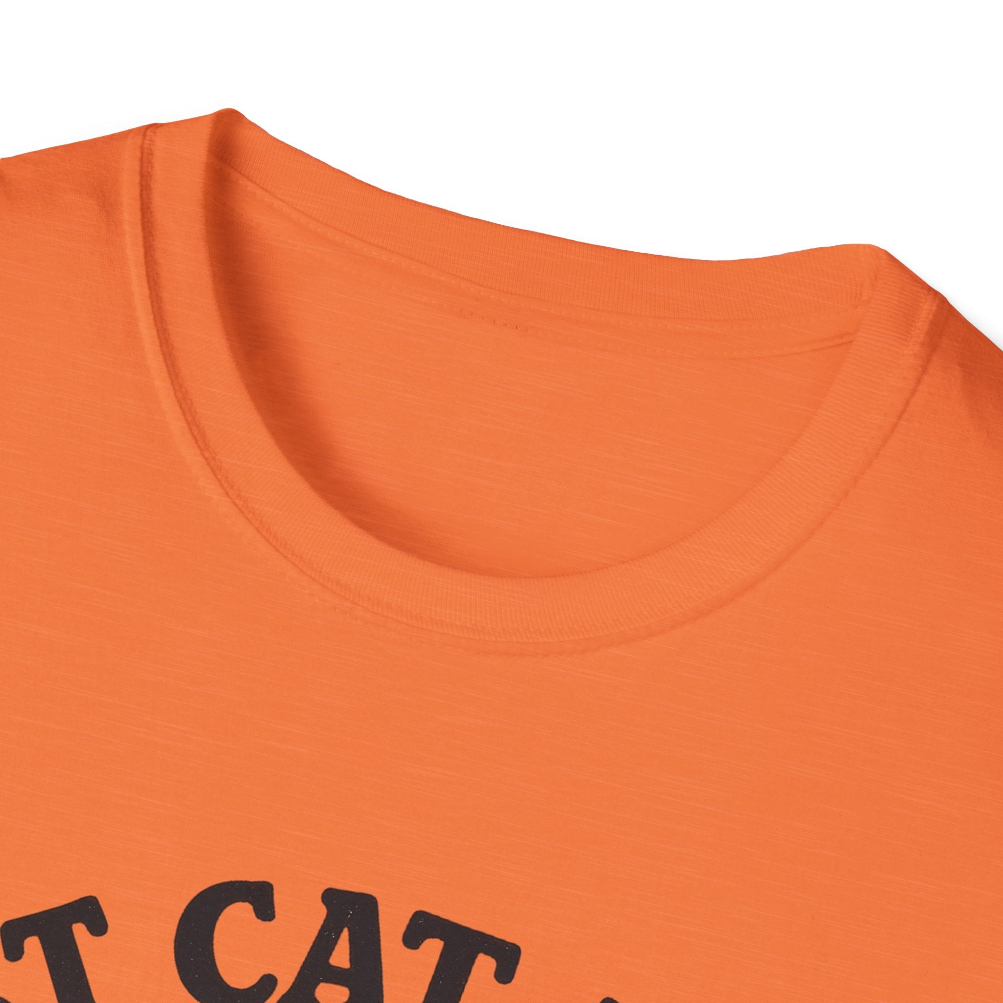 Best Cat Mom Ever T-Shirt — Cute Retro Cat Fist Bump Tee for Cat Lovers, Mother's Day Gift
