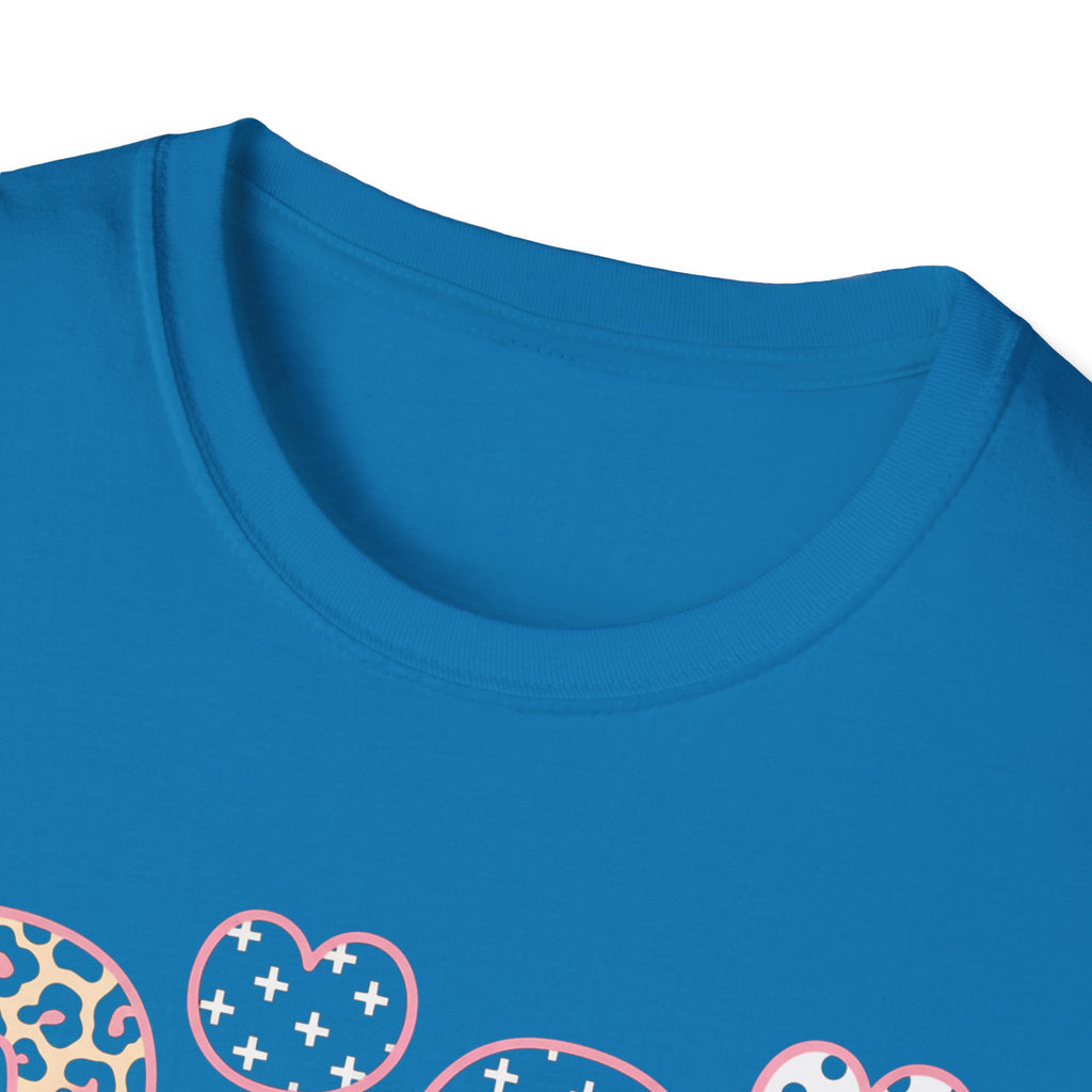 Gigi Floral Heart Tee — Pink 'Gigi' Script Grandmother T-Shirt