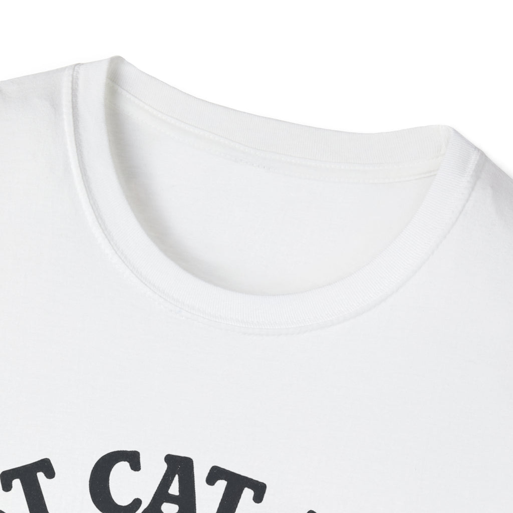 Best Cat Mom Ever T-Shirt — Cute Retro Cat Fist Bump Tee for Cat Lovers, Mother's Day Gift