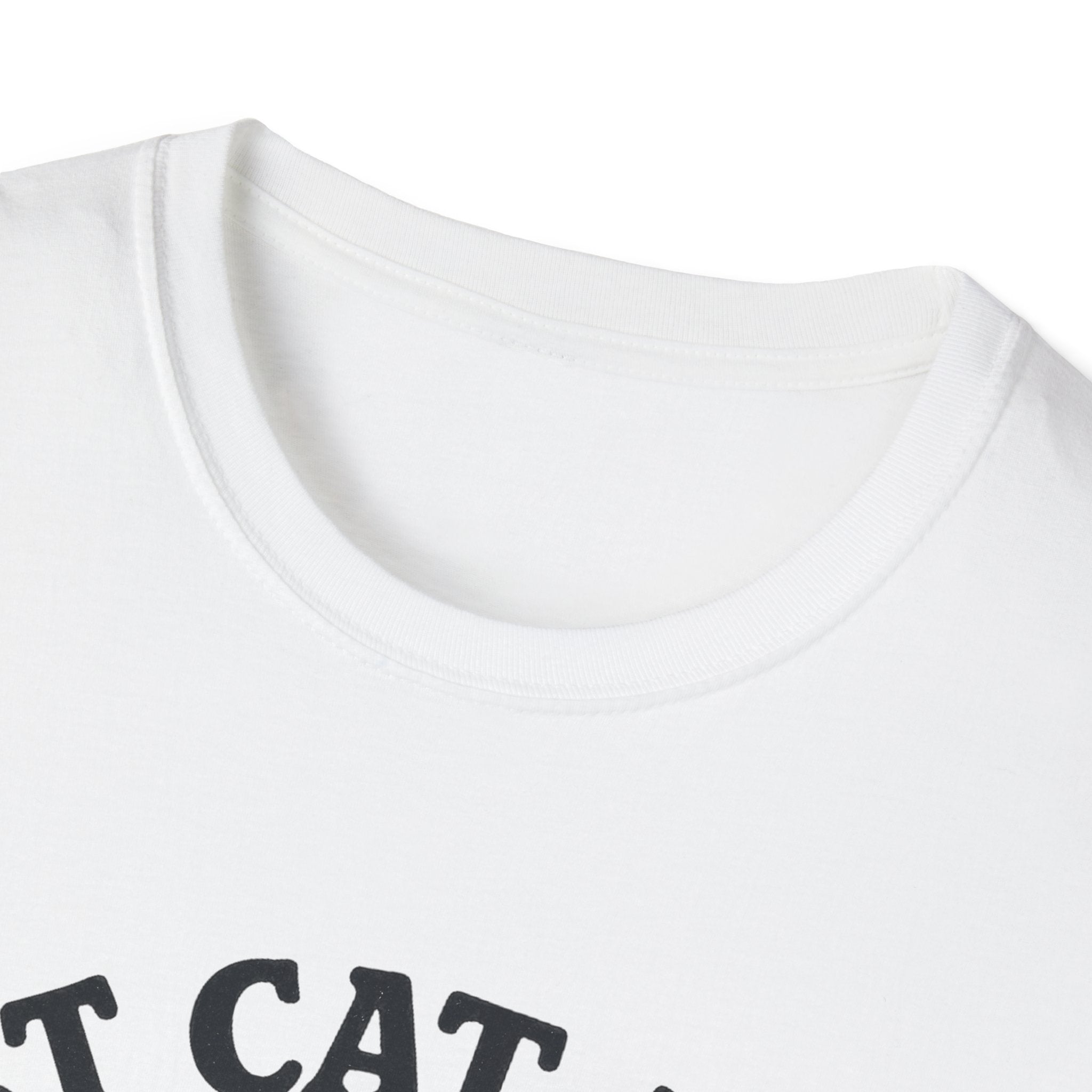 Best Cat Mom Ever T-Shirt — Cute Retro Cat Fist Bump Tee for Cat Lovers, Mother's Day Gift
