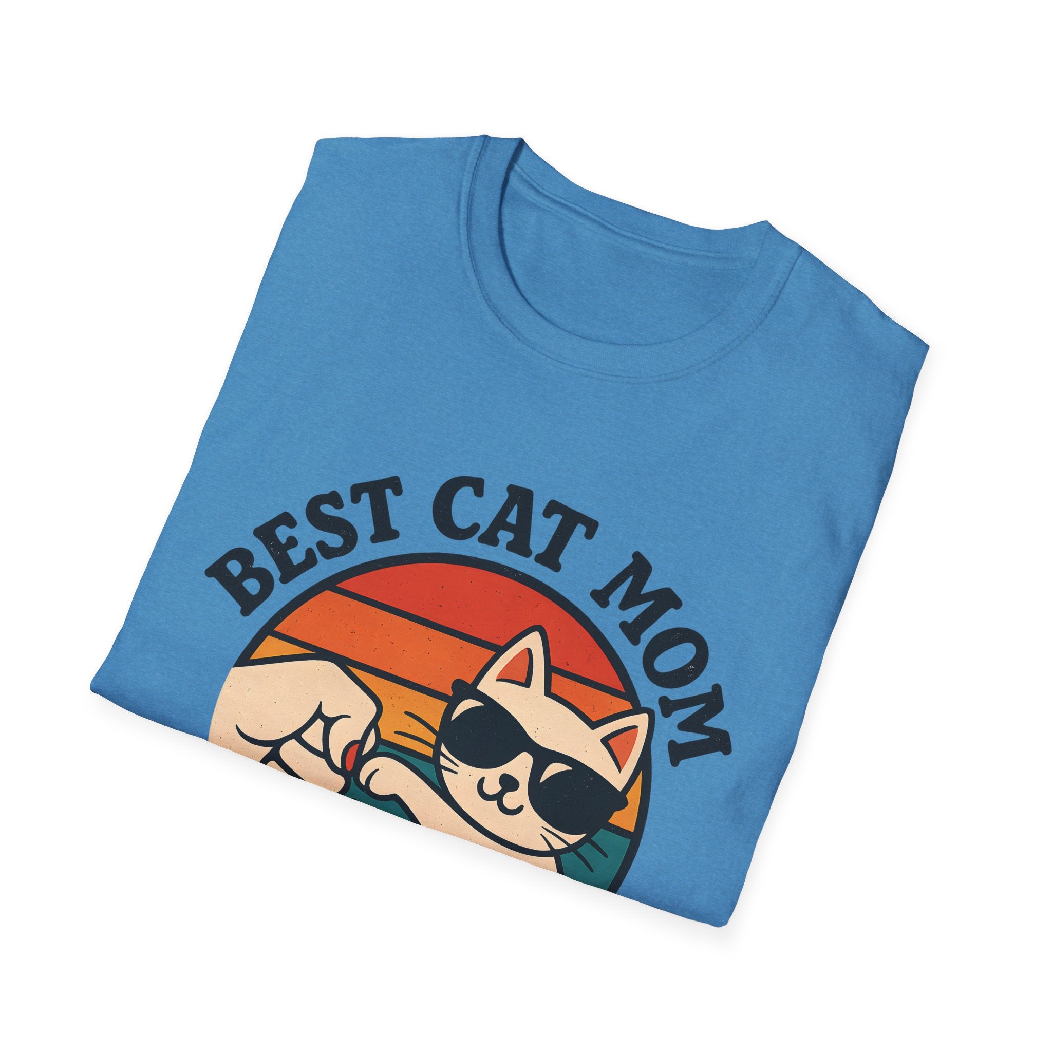 Best Cat Mom Ever T-Shirt — Cute Retro Cat Fist Bump Tee for Cat Lovers, Mother's Day Gift