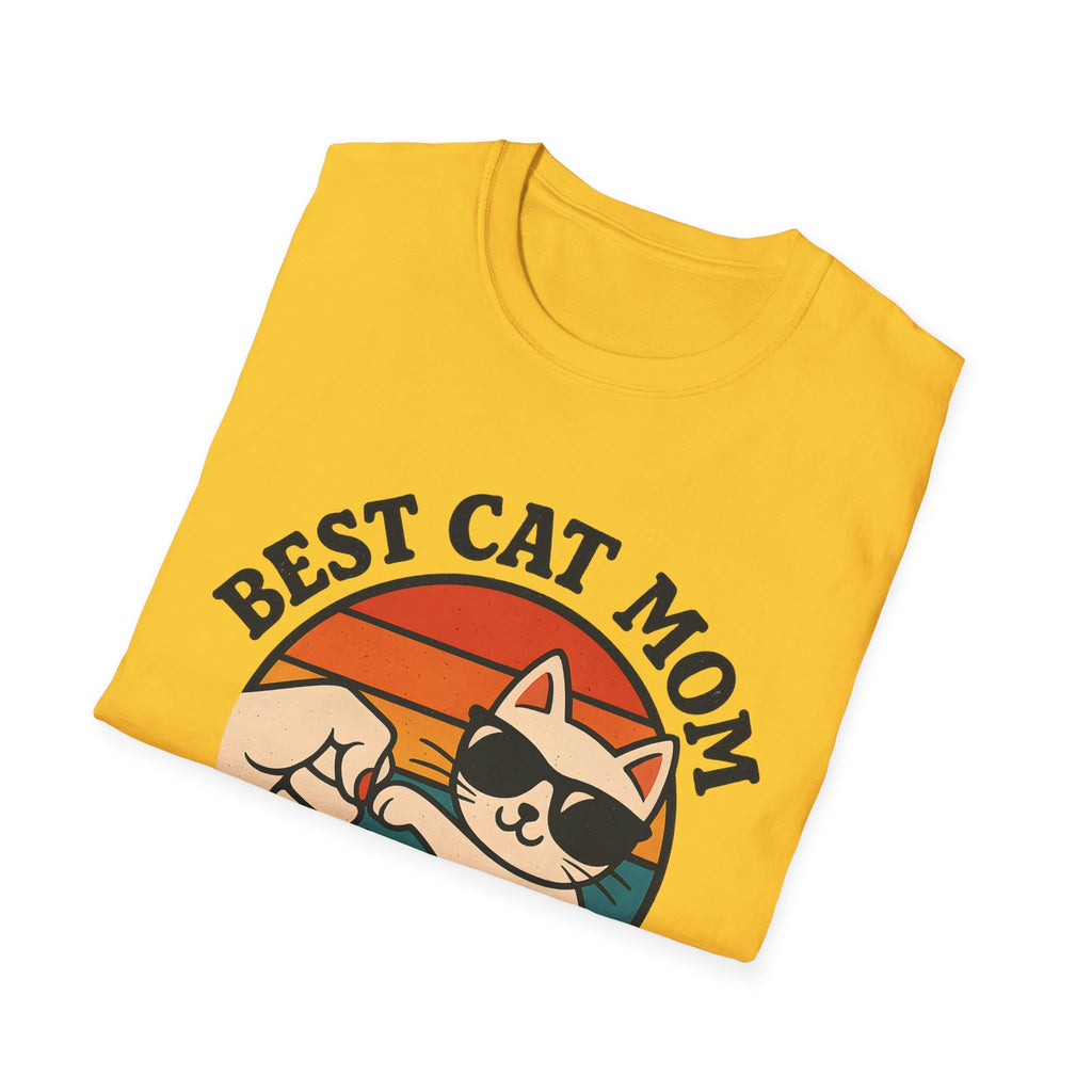 Best Cat Mom Ever T-Shirt — Cute Retro Cat Fist Bump Tee for Cat Lovers, Mother's Day Gift