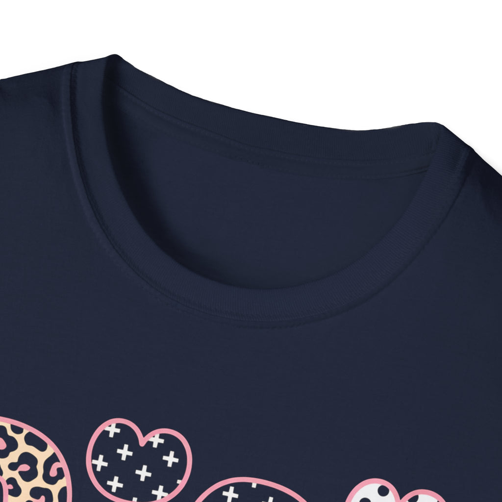 Gigi Floral Heart Tee — Pink 'Gigi' Script Grandmother T-Shirt