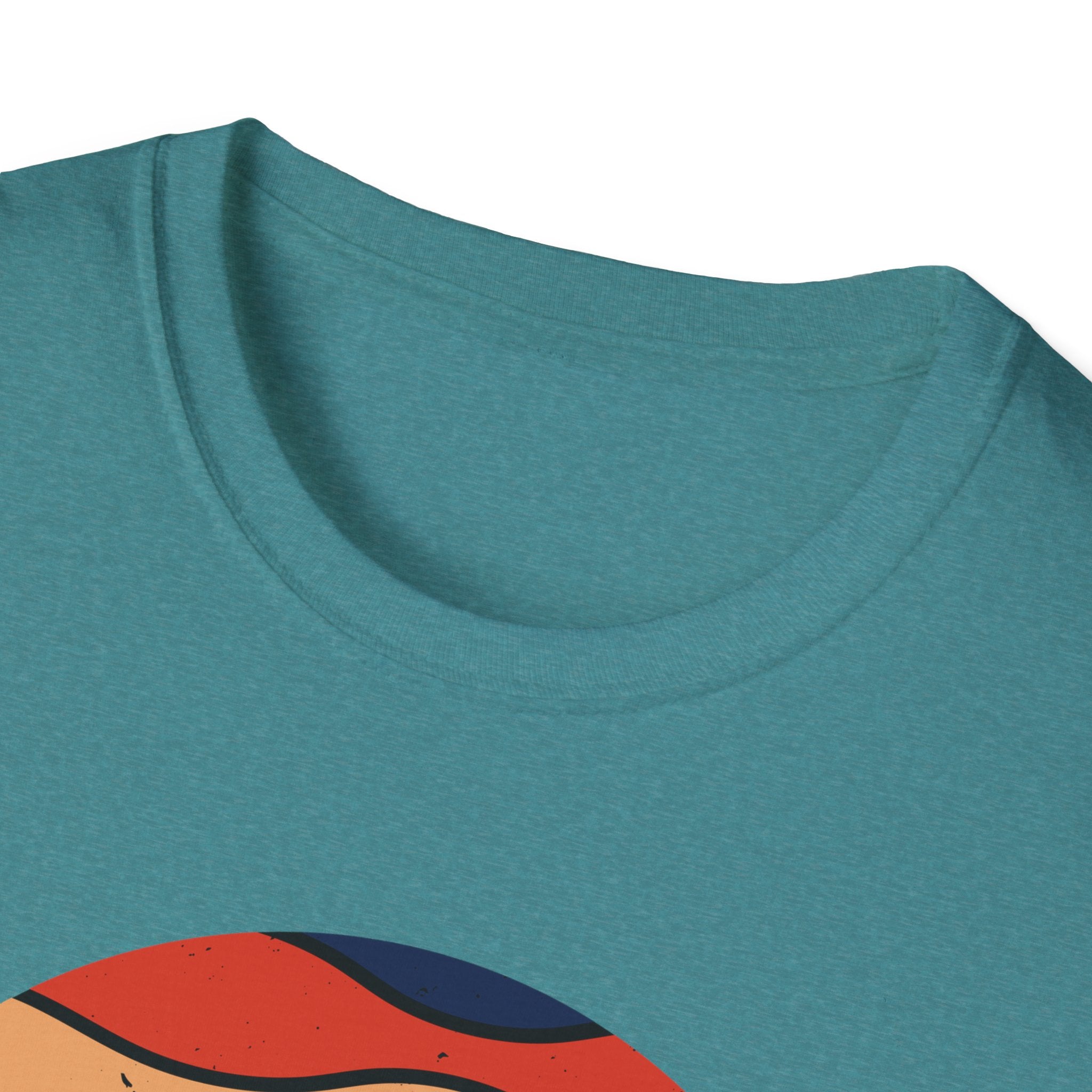 Retro Mountain Graphic T-Shirt — Sunset Camping Wilderness Tee