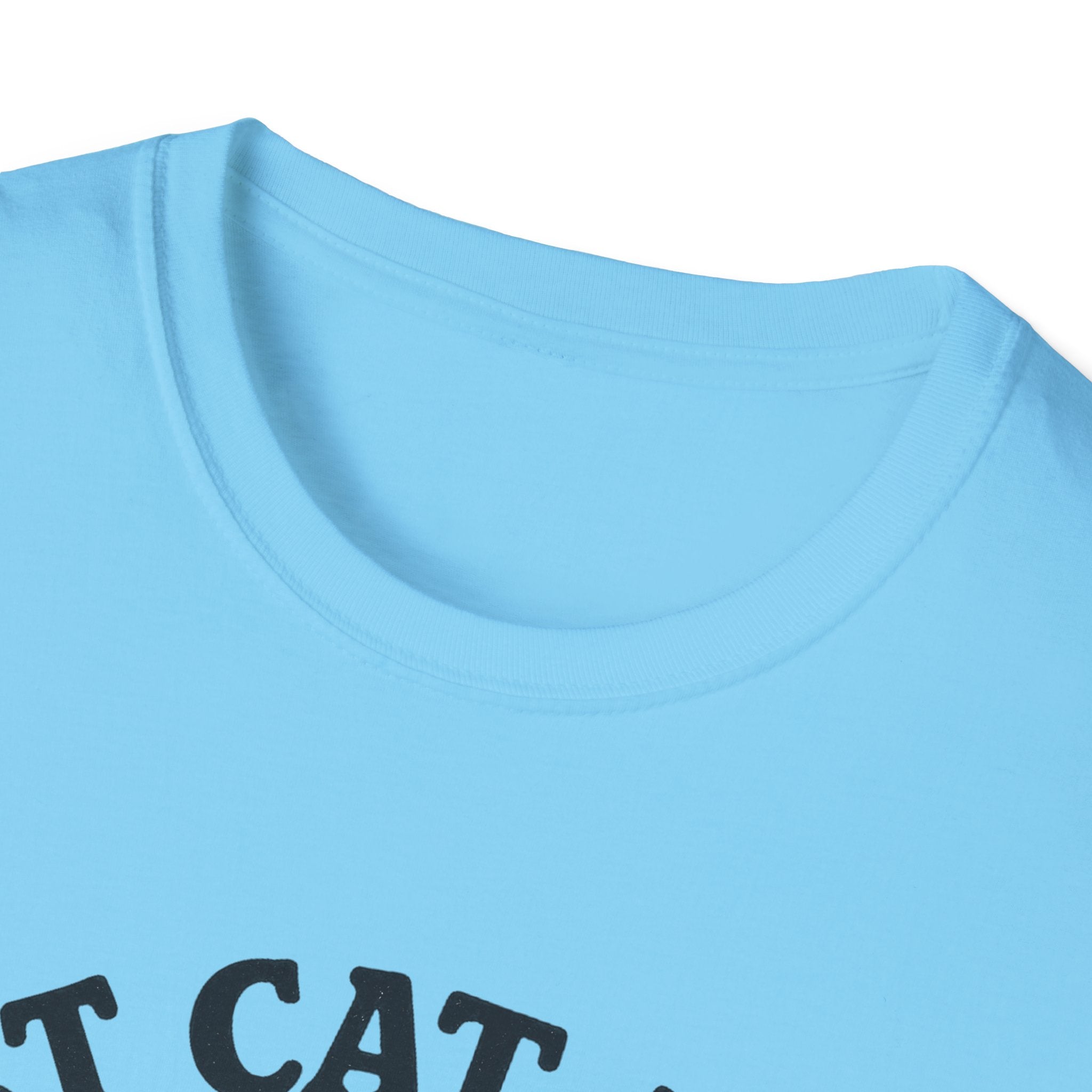 Best Cat Mom Ever T-Shirt — Cute Retro Cat Fist Bump Tee for Cat Lovers, Mother's Day Gift