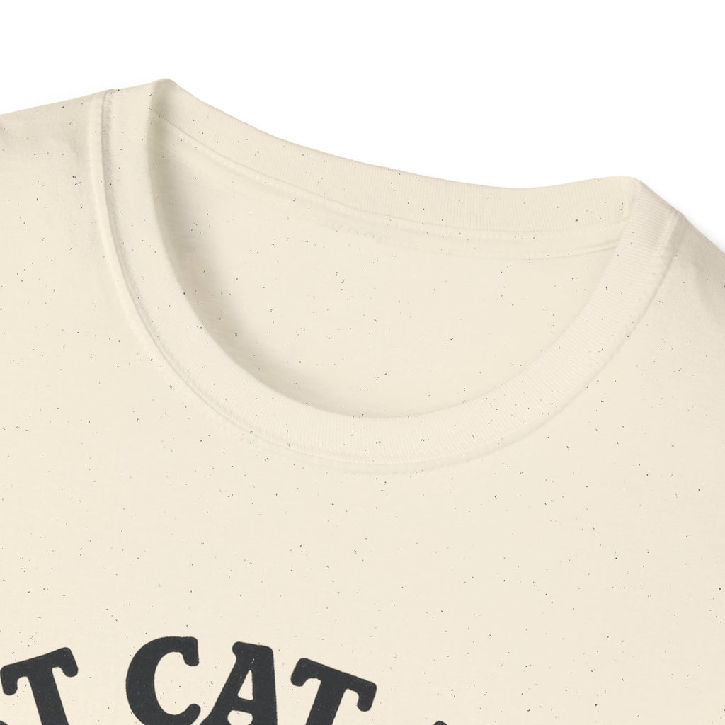 Best Cat Mom Ever T-Shirt — Cute Retro Cat Fist Bump Tee for Cat Lovers, Mother's Day Gift
