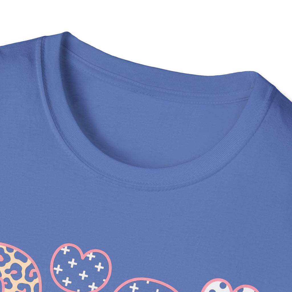 Gigi Floral Heart Tee — Pink 'Gigi' Script Grandmother T-Shirt