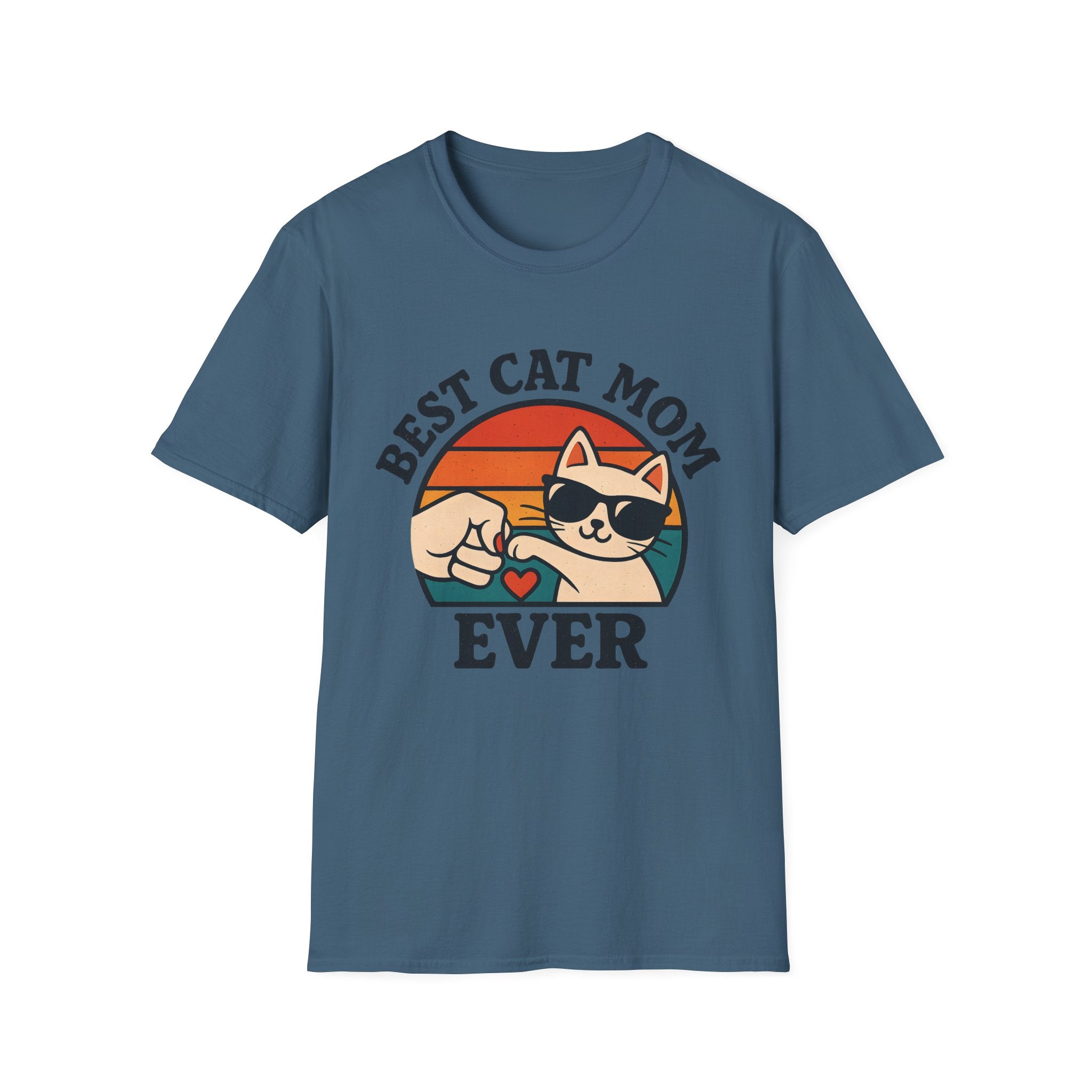 Best Cat Mom Ever T-Shirt — Cute Retro Cat Fist Bump Tee for Cat Lovers, Mother's Day Gift
